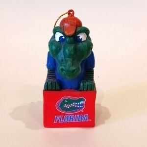 Florida Gators NCAA Mascot ( Albert ) Ornament by Evergreen 3OT939MAS